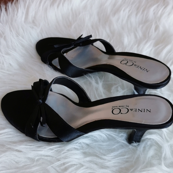 Nine West Sandle - Picture 1 of 3